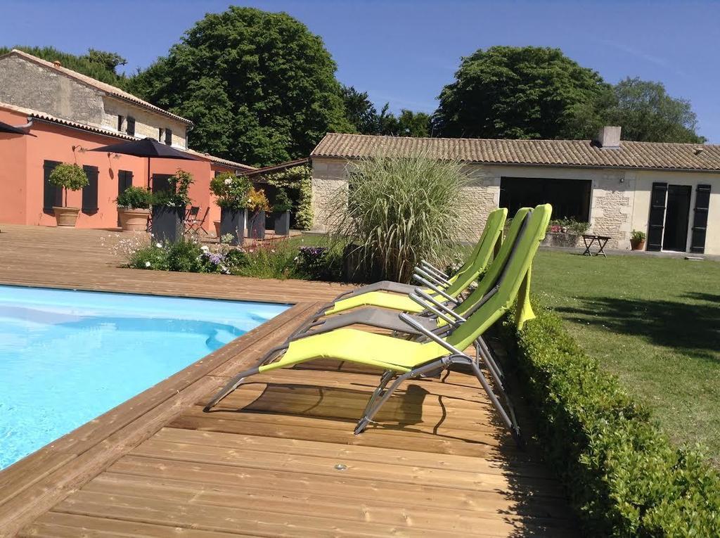 Bed and Breakfast La Grange d'Aunis à Aigrefeuille-dʼAunis Extérieur photo