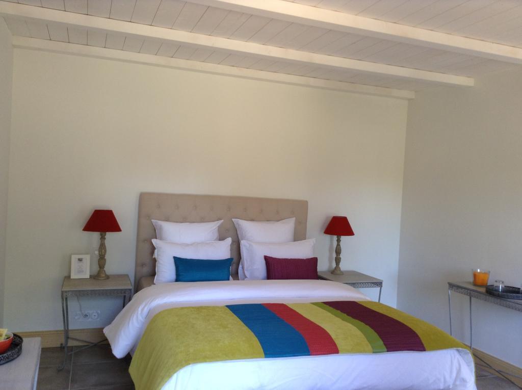 Bed and Breakfast La Grange d'Aunis à Aigrefeuille-dʼAunis Chambre photo