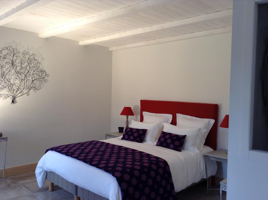Bed and Breakfast La Grange d'Aunis à Aigrefeuille-dʼAunis Chambre photo