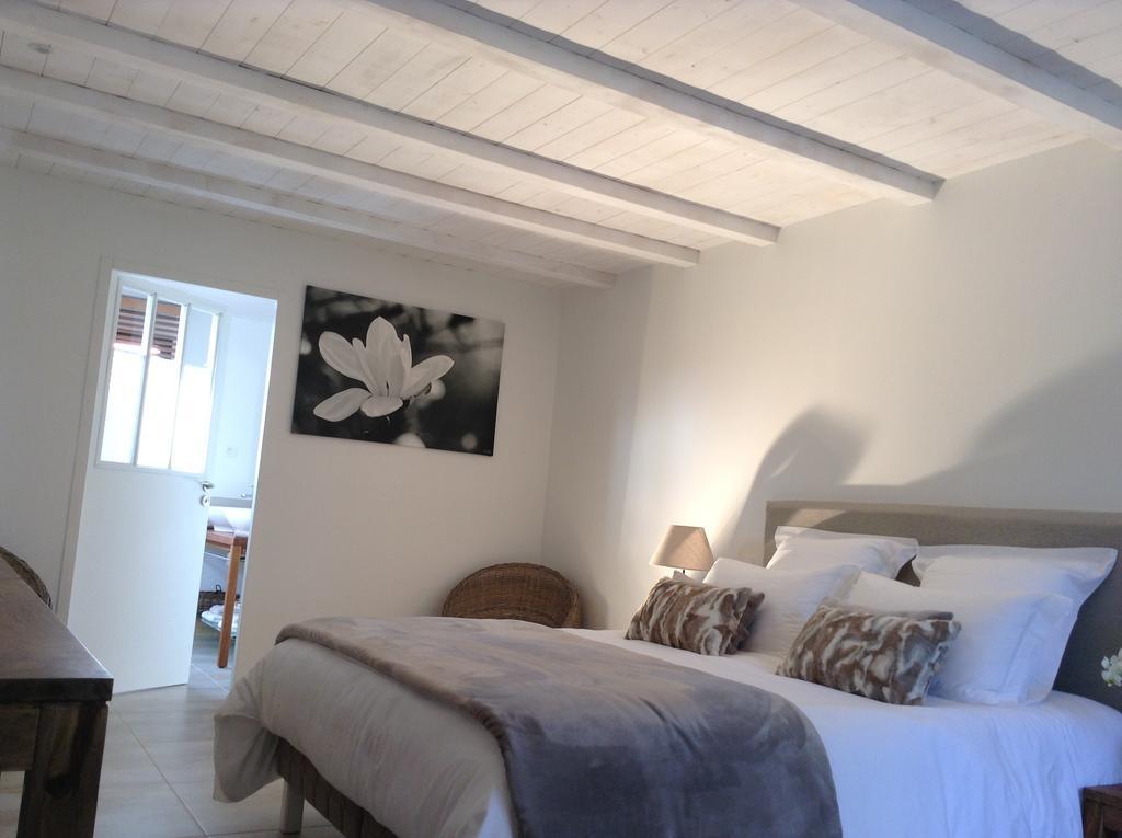 Bed and Breakfast La Grange d'Aunis à Aigrefeuille-dʼAunis Chambre photo