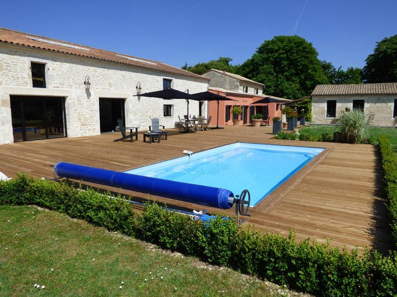 Bed and Breakfast La Grange d'Aunis à Aigrefeuille-dʼAunis Extérieur photo