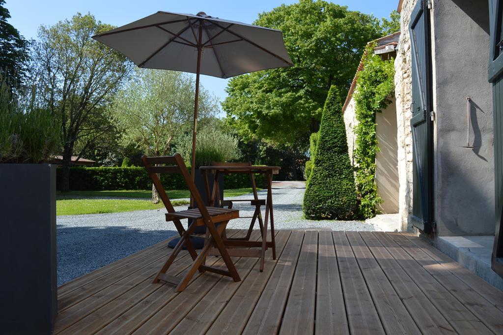 Bed and Breakfast La Grange d'Aunis à Aigrefeuille-dʼAunis Chambre photo